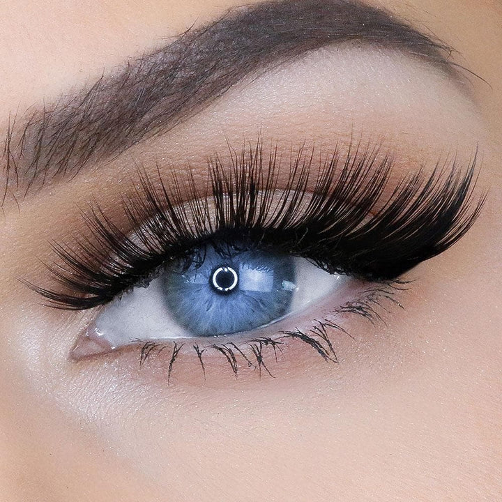 Faux mink cruelty free eyelash with thin comfortable band