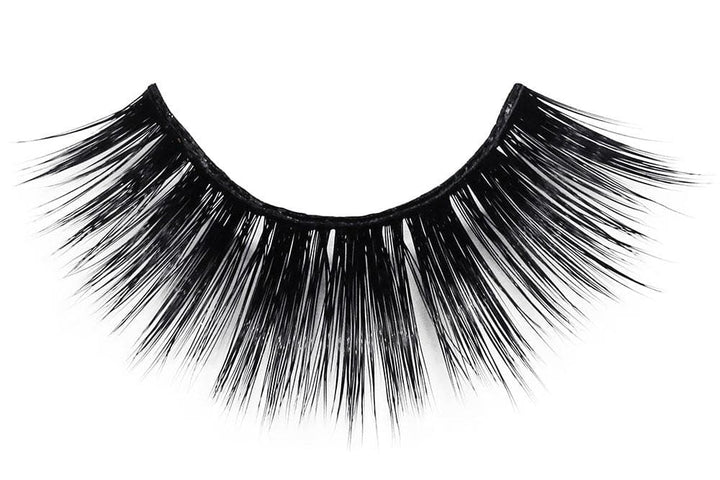 Faux mink cruelty free eyelash with thin comfortable band