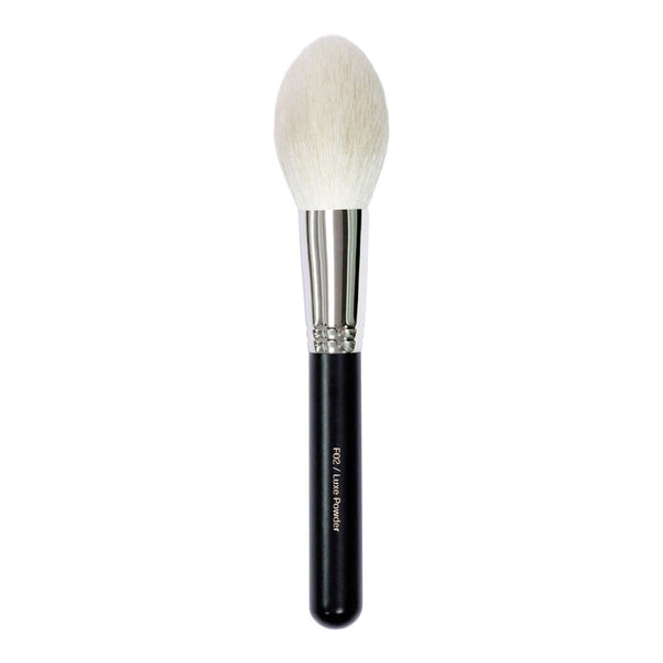 LUXE POWDER BRUSH