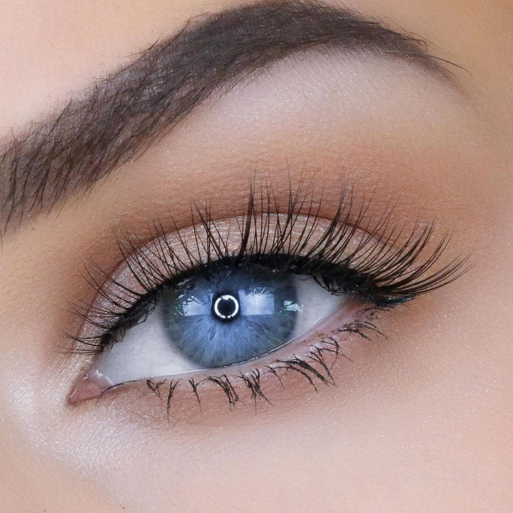 Natural wispy eyelash for small eye shapes and for wearing under glasses